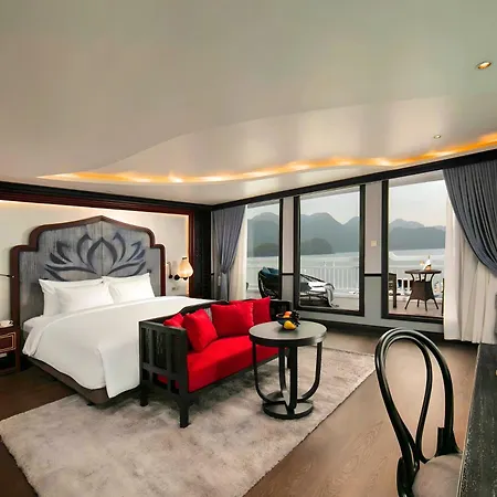 Le Journey Luxury Cruise Hotel