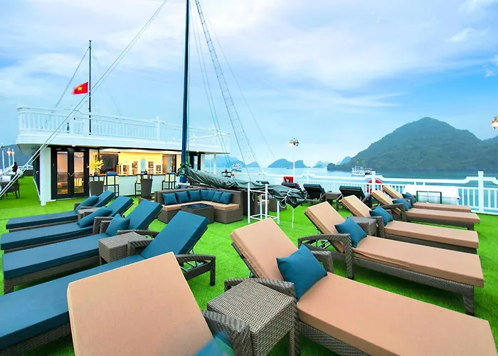 Botel Le Journey Luxury Cruise 5*